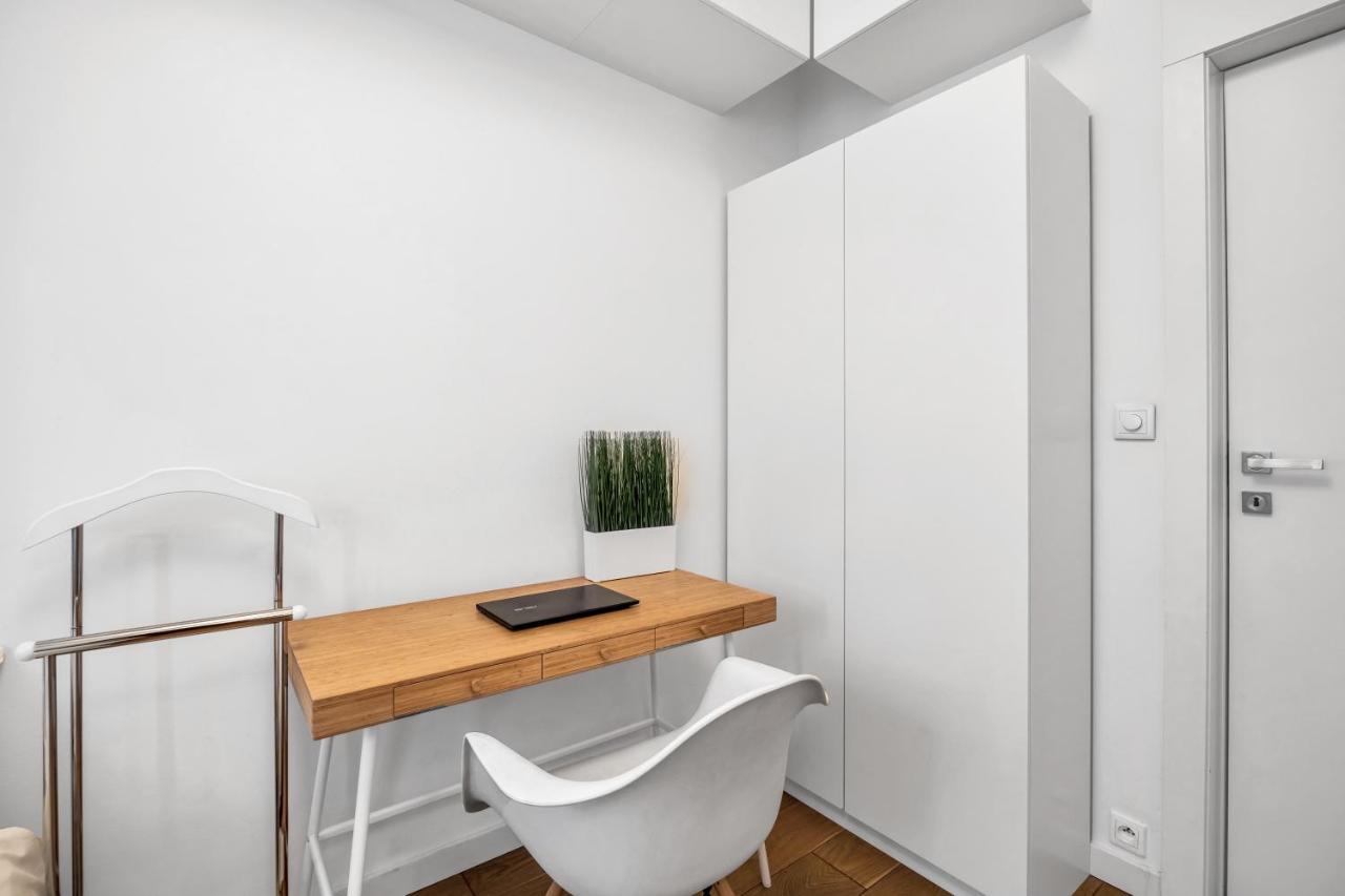 Spacious 2 Bedroom Ac Dalanowska 46 Βαρσοβία Εξωτερικό φωτογραφία